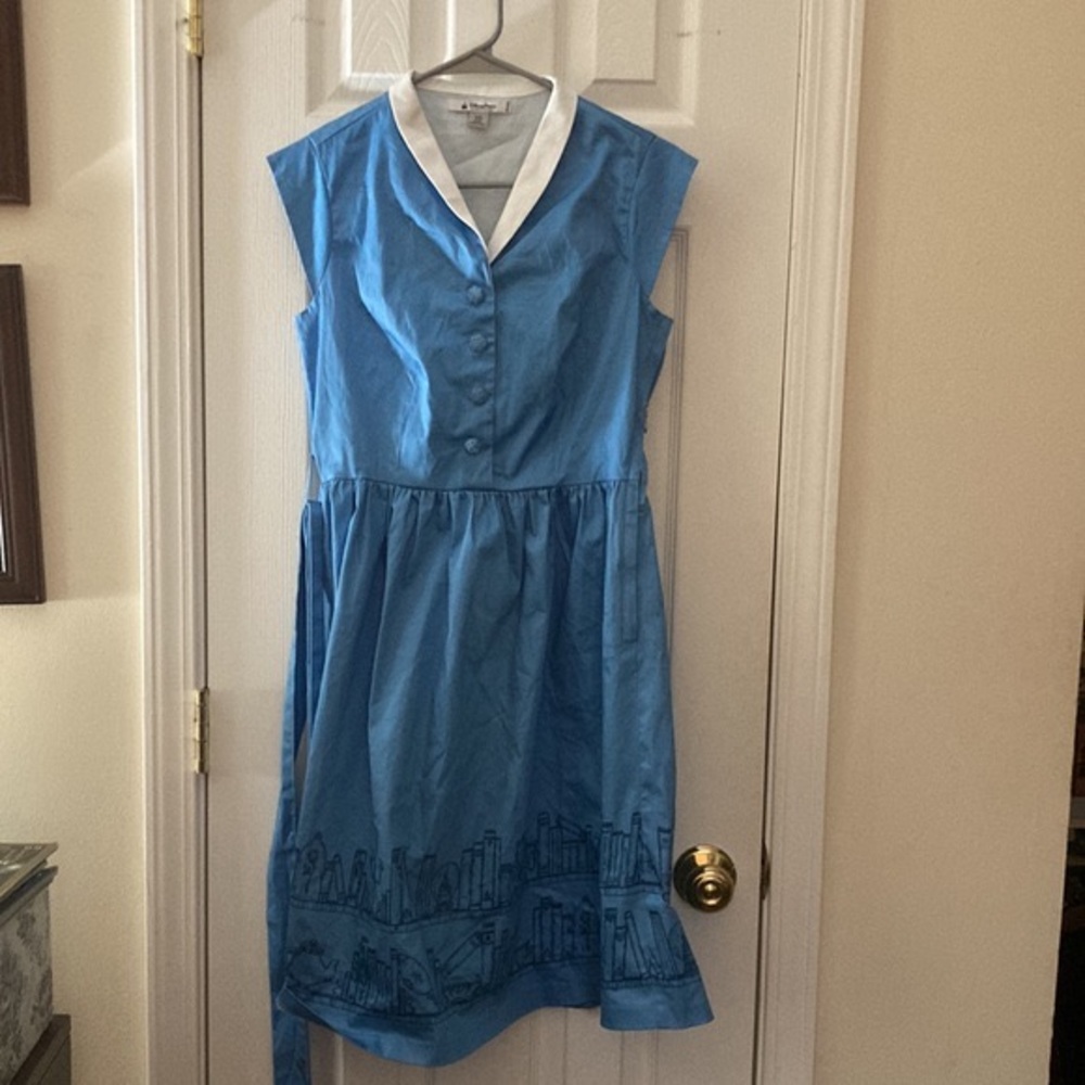 Disney Park dress shop Beauty and the Beast Belle blue dress Xs
